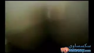 عاهرة فلسطينية هواة في شريط جنس منزلي صريح