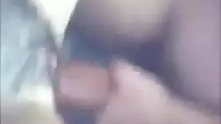مصري ينيك حبيبته و يقبلها افتحي رجليكي اكتر
