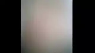 بيلعب مع بزازها وينيكها