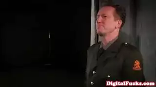 نشاط جنسي قاسي في الكس مع فتاة ذات صدر كبير