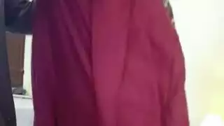عربي ثخين يهيمن في جلسة جماع خام