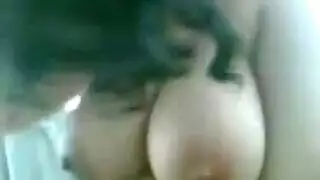 سكس يبدأ بقبولات