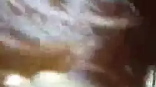 يعقب أمه ولكنها درس لن تنساه طول حياته