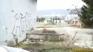 سكس يأكل كسها اكل في الحديقة