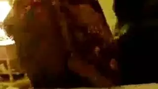 تحت تعذيب