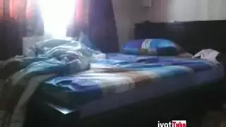 عجوز مع زوجين