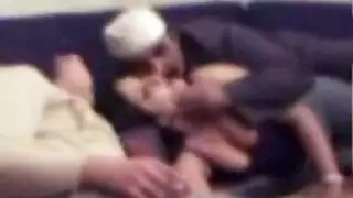 الفحل العربي الناضج يأخذ اثنتين في جولة إكس إكس إكس