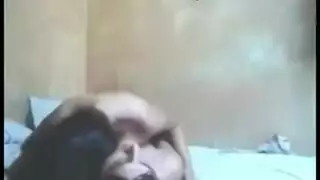 صاحب ابنها ياخدها في شقة مفروشة و ينيك بزازها الكبيرة الفيلم كامل