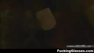 بورن عنيف بقضيب أسود كبير