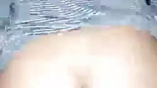 تدمير شرجي لمراهقة حنونة ولعب خشن