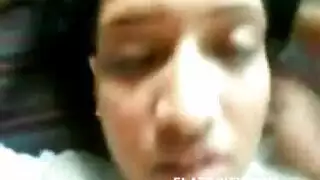 حبيبها يفتح كسها لأول مره