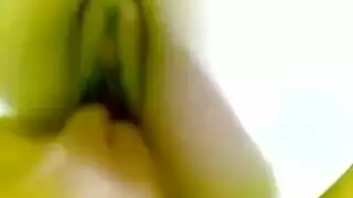 زوجين يتعاربو