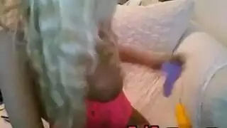 مدرسة فاحشة: معلمات وأمهات في مشاهد إباحية