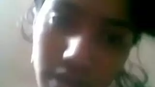 عبادة القضيب: ضرب حلقي حتى الصراخ بالنشوة