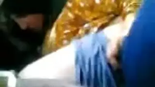 اني ينيك شرموطة مقابل المال
