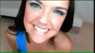 شقراء ممتلءه تتناك من فحول
