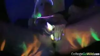 قصص مصورة للكبار للأم: متعة كوميكس صريحة