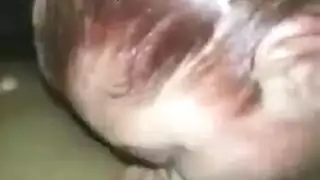 تمص و هو نايم
