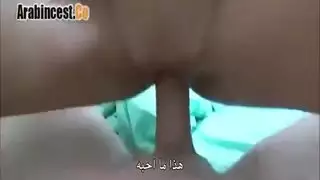 ينككها صديق ابنها المريض