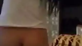 حلوة جزائرية ساخنة تتعرض لنك شرجي وقوي في كسها