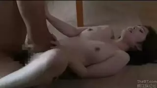 شاب ياباني يمارس الجنس مع حبيتة