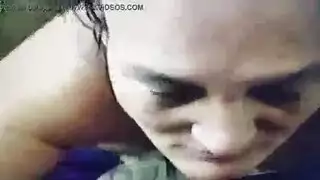 تدليك فرج سحاقي ونيك بالألعاب مع قبلات شغوفة