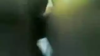 سنيك خادمة هو و صديقه