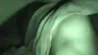 الانتصاب الفجري: زوجة الأب تكتشف ابن زوجها صلبًا وجاهزًا