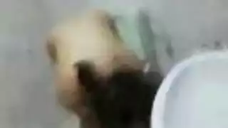 لعب بي العاب جنس وخروج مني