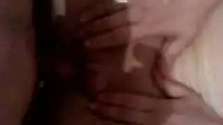 مقطع إباحي مصري: ثنائي مثار يمارس الجنس في علاقة سرية