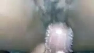 مراهقة أفريقية تأخذ قضيبًا كبيرًا في فتحتها الضيقة