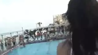 عجوز ينيك زوجة ابنه ياباني