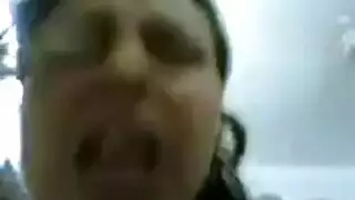 ناكني من كسي و نزل لأنه فيه لأحمل