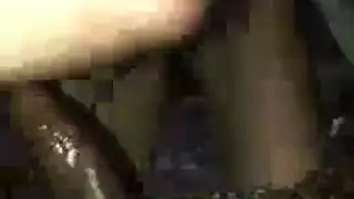 بنت مراهقه تلعب بنفسها في الحمام