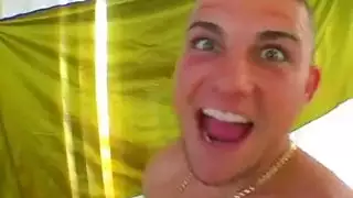 دلكت زبي الصلب تحت المكتب حتى قذفت