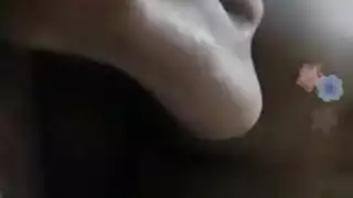 مضاجعة غير متوقفة مع عاهرة ممتلئة تحب كل الأوضاع