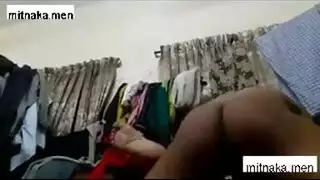 فيديو يكون واضح وهو بيفشخها هو بيضحك وقال لي بيبعج