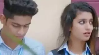 إباحية هاوية صورت على الهاتف مبلل ومتوحش