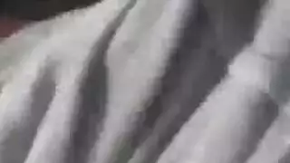 ميلفان تحصلان على مهبليهما ممتلئين من فحل عشوائي