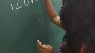 جلسة استمناء خاصة مسجلة على الهاتف
