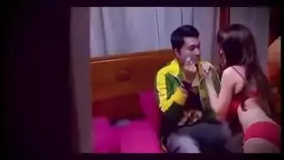 فتاة متلهفة بصدرها المشدود تُمارس معها الجنس بعنوان حتى تبلغ ذروتها