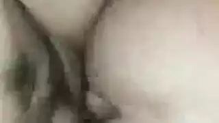 لحس في الطائرة