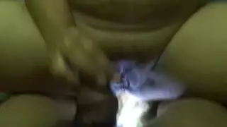 بنت تشلح المليون ومغري امها وامها تلحس