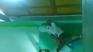 ثانوي إكس إكس إكس: نيك كس زميلتي الضيق في الخارج