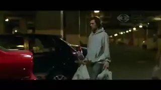 الفتاة الأشقر المثيرة تأخذ قضيبًا متشددًا في مشهد إباحي خام