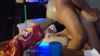 جارة عربية مكروهة تُنيك من قبل زوج مرتي
