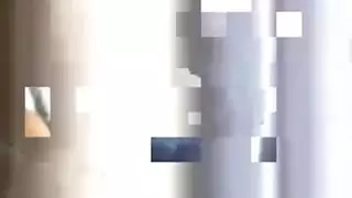 مذي نازل من فتحة واسعة