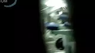سكس فتات صغيره تبكي من الوجع