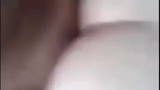 تونسية مثيرة تتوسل لضرب مهبلها المثير بقوة