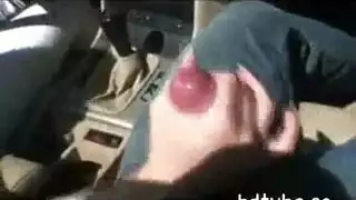 فتحة شرج مراهقة تُحشى بقضيب صلب